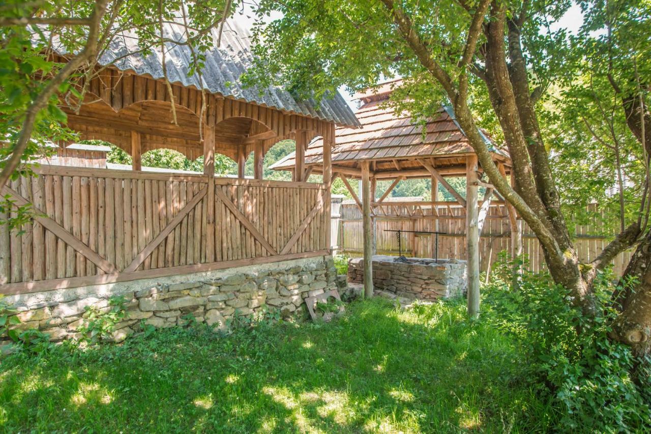 Садиба Над Потоком Lumshory Exterior foto